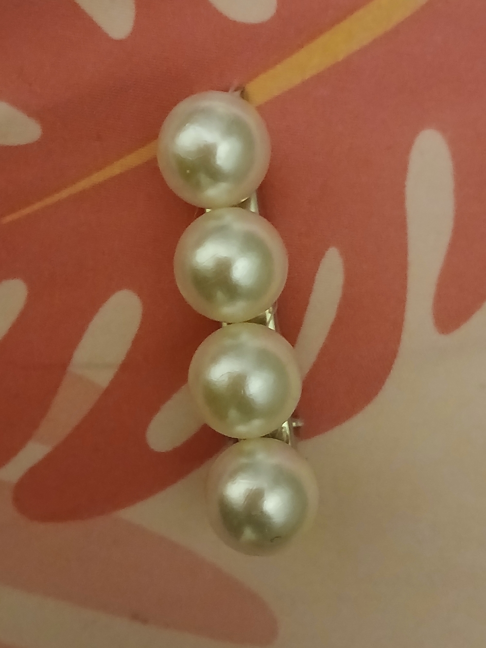 Classic Ivory Pearl Hair Clip - Elegant Women’s Accessory
